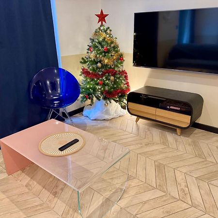Roma Divine Home Cinema Et Jardin Nimes Luaran gambar