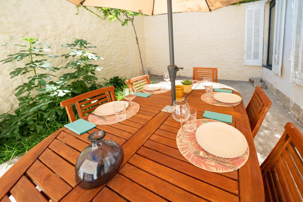 Roma Divine Home Cinema Et Jardin Nimes Luaran gambar