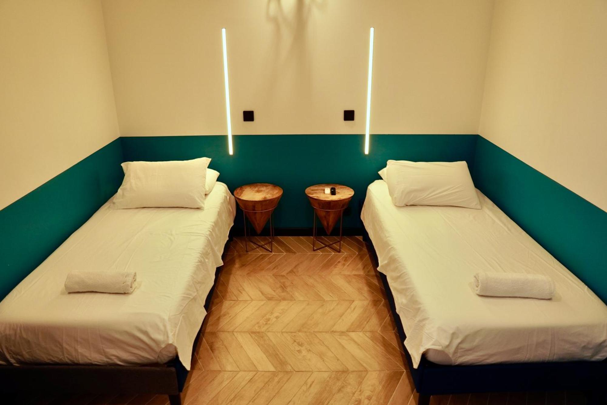 Roma Divine Home Cinema Et Jardin Nimes Luaran gambar