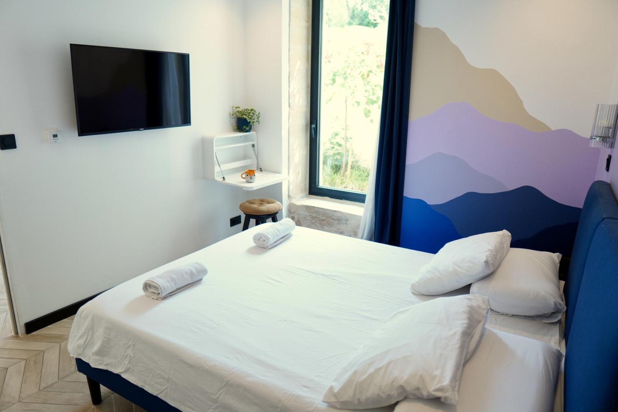 Roma Divine Home Cinema Et Jardin Nimes Luaran gambar